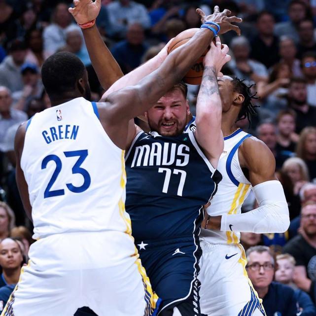 最大的博彩论坛交流-卫冕冠军在比赛中绝地逆袭,实现连胜