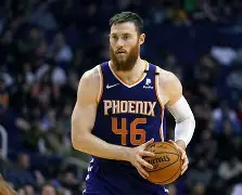 最大的博彩论坛交流-火箭连续27个三分不进